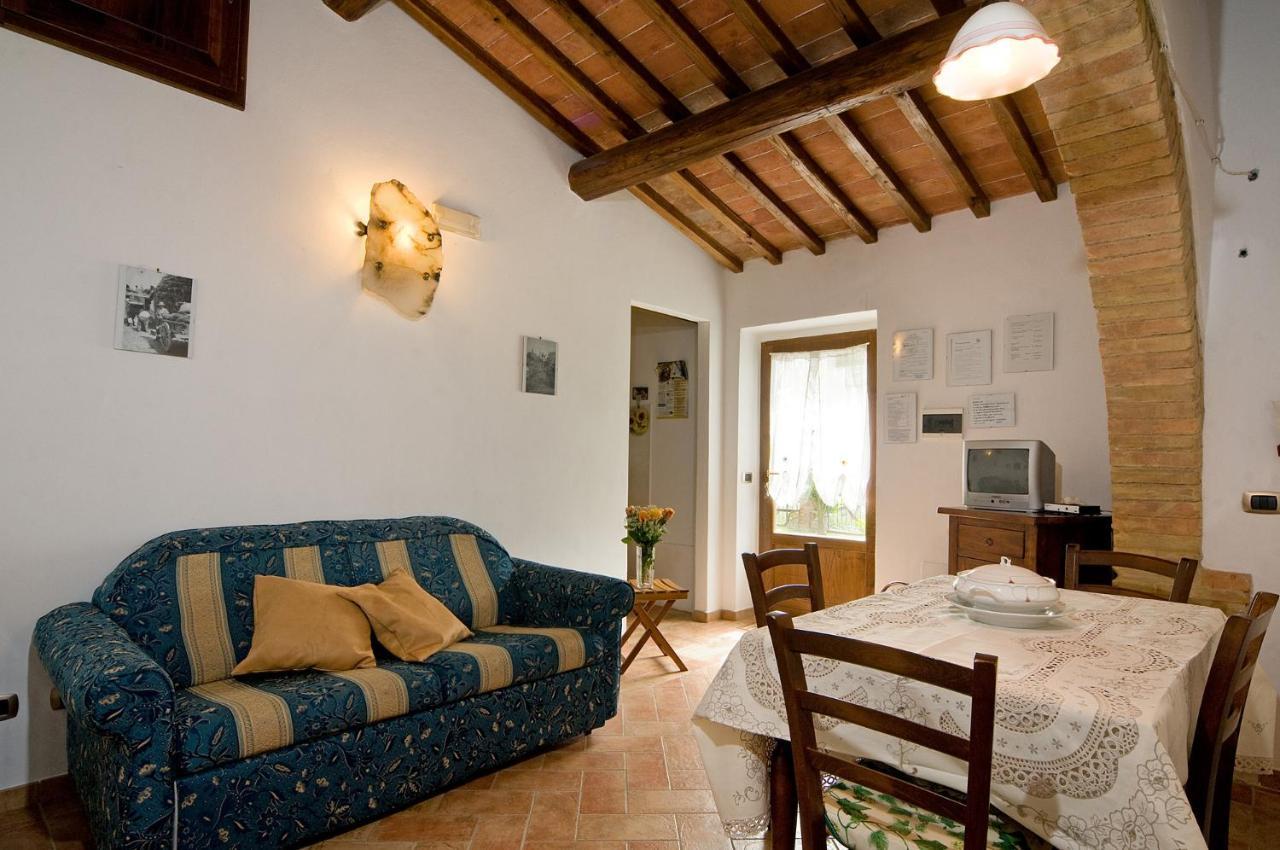 Agriturismo Fontesettimena Appartamento Rondine- Appartamento Capriolo Volterra Eksteriør billede